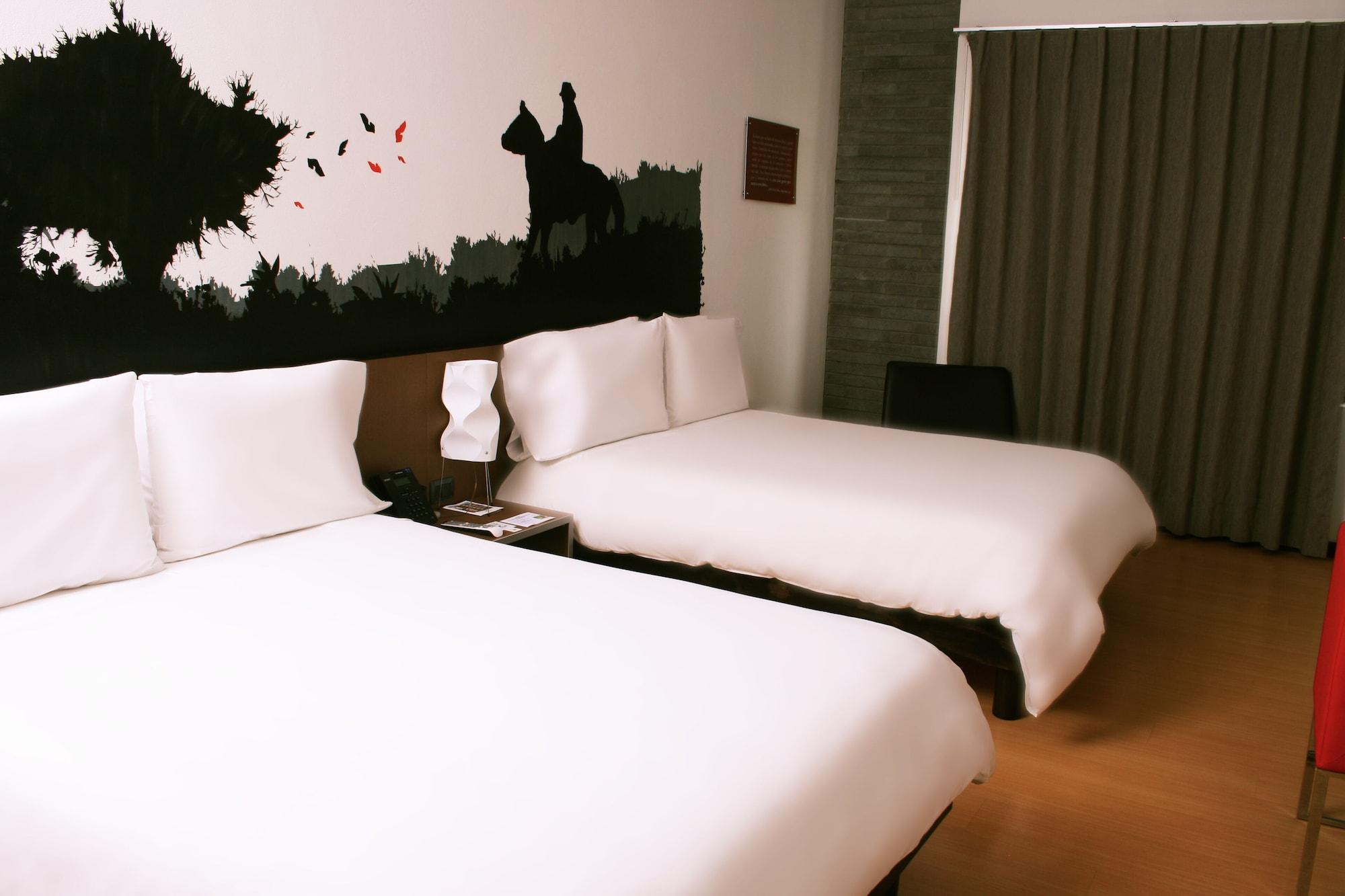 Hotel Viaggio Nueve Tres Bogotá Dış mekan fotoğraf